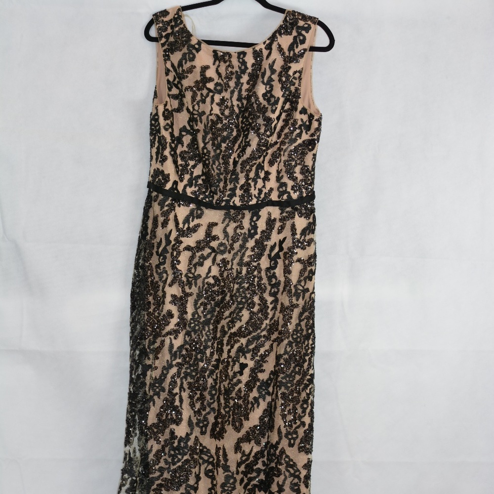 Strapless Sequined Lace Black on Nude Gown SZ 14 JS Collections